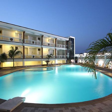 Prakruti Resort ヴァドーダラー エクステリア 写真