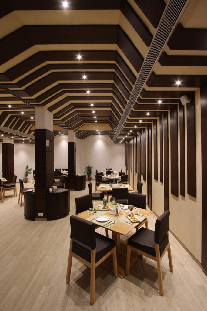 Prakruti Resort ヴァドーダラー エクステリア 写真